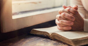 32584 praying hands 3 1200.1200w.tn